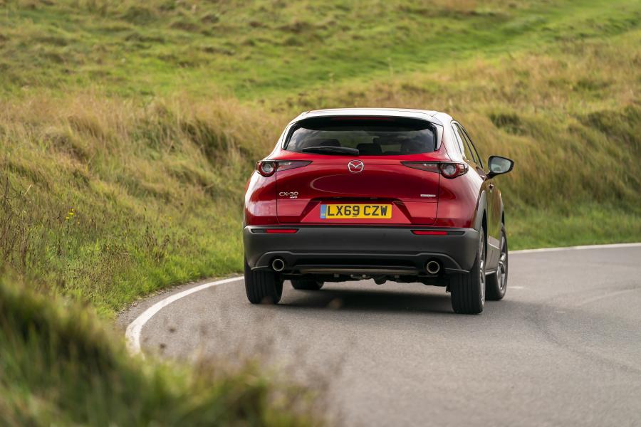  Mazda CX-30 Skyactiv-X 2019 года  (UK) (фото 39 из 82)